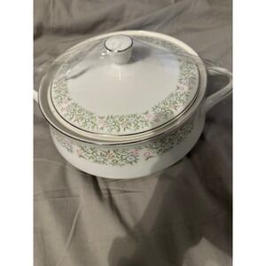 Taihei Fine China SpringTime‎ Covered Vegetable Bowl w/ Lid (Made in Japan)